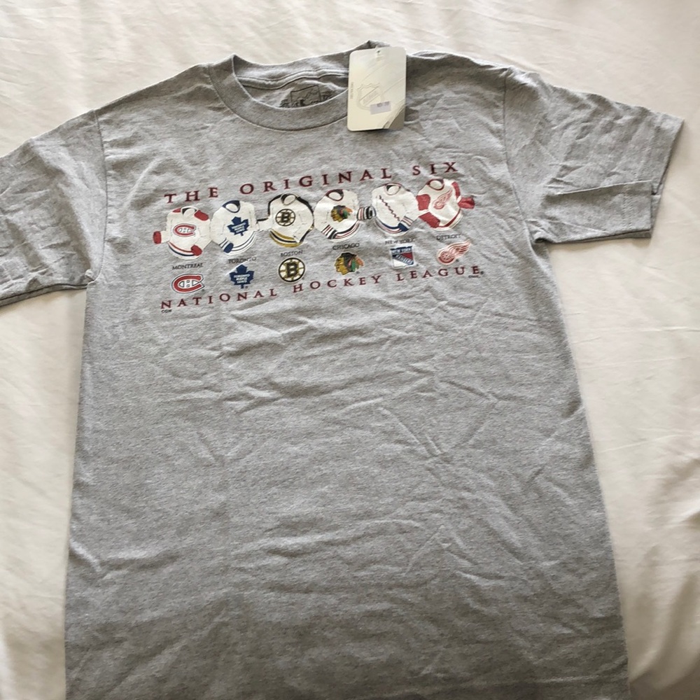 NHL T-Shirt (New with Tags)